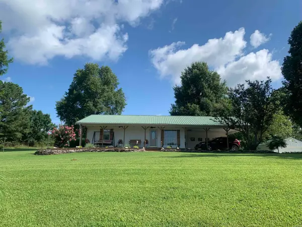 3431 Heritage Park Road, Piggott, AR 72454