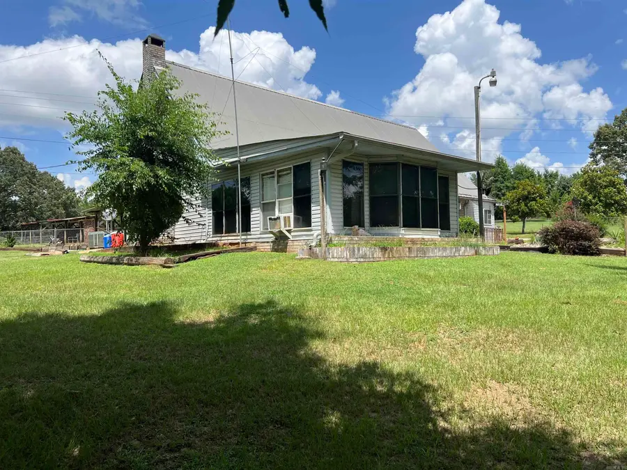 152 Blankenship Ln, De Queen, AR 71832 - Image #2