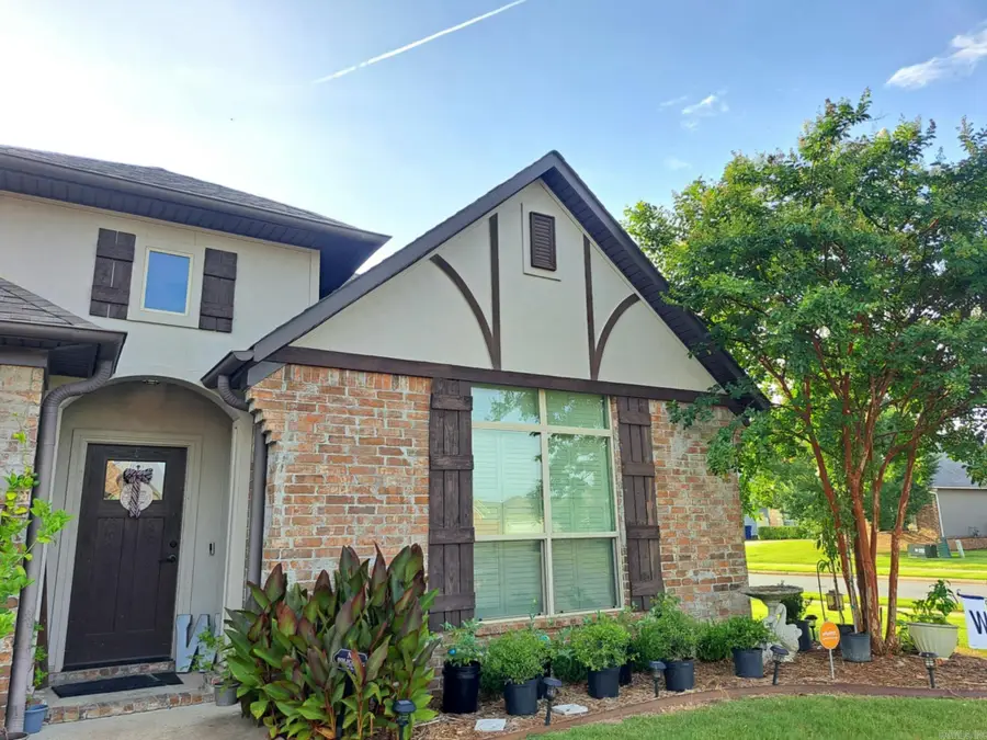 1340 Biltmore, Conway, AR 72034 - #3