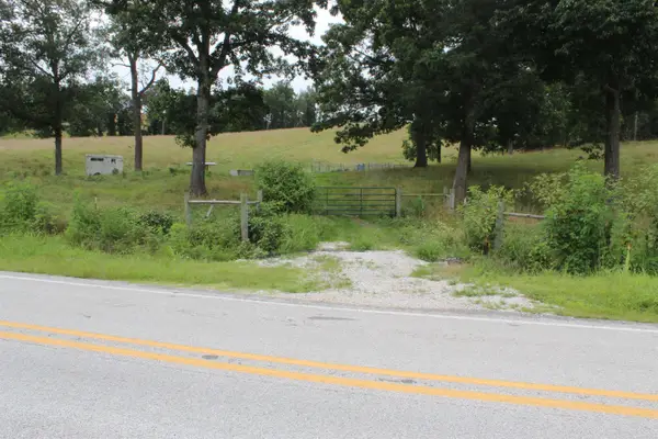 8883 N Highway 27, Marshall, AR 72650