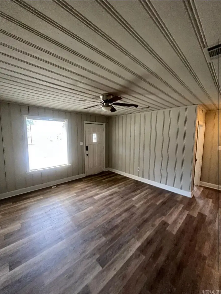 122 & 124 College Park Circle, North Little Rock, AR 72114 - Image #3