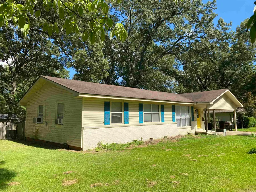 1305 Beech St, Crossett, AR 71635 - Image #3