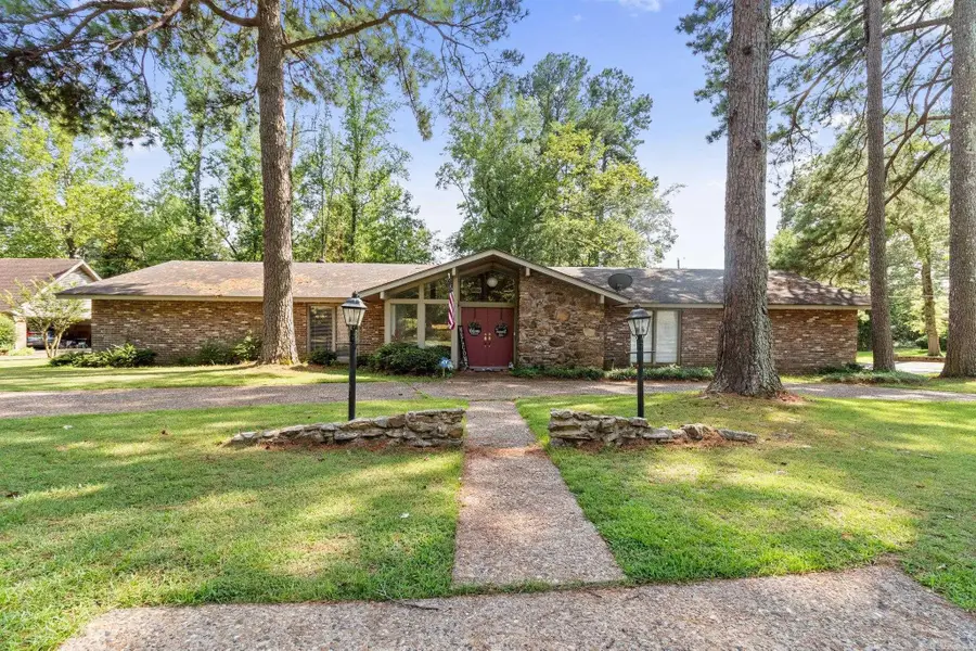 1 Hillcroft St, Pine Bluff, AR 71603 - Image #3