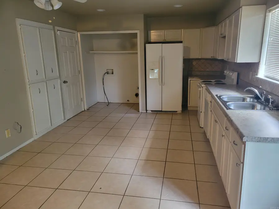 10 Park Dr, Jacksonville, AR 72076 - Image #3