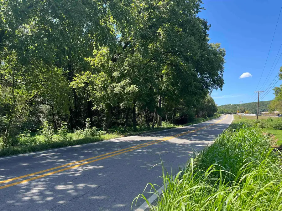 Address Withheld By Seller, Rose Bud, AR 72137 - Image #2