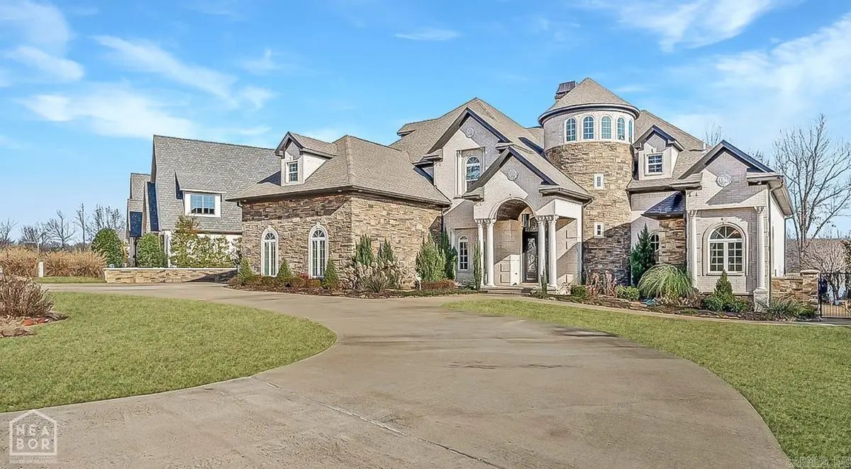 2064 Sloan Lake Dr., Jonesboro, AR 72404 - Image #1