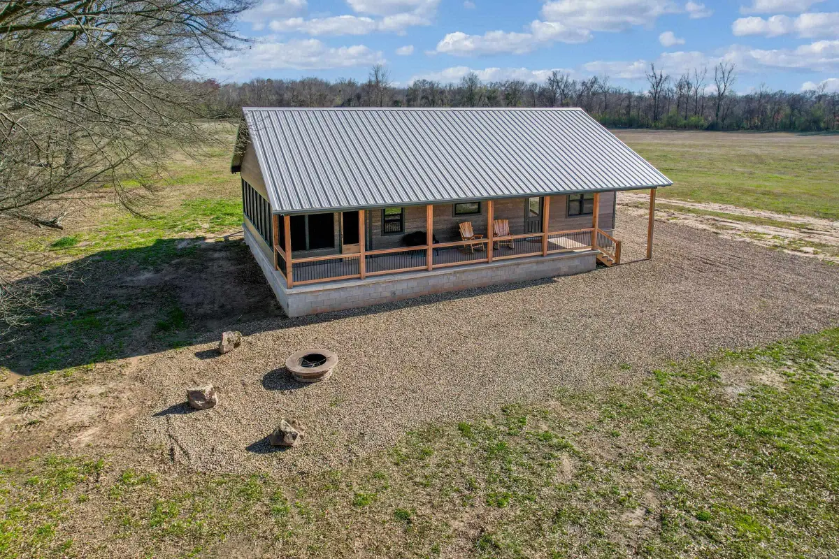 Address Withheld By Seller, De Queen, AR 71832 - Image #1