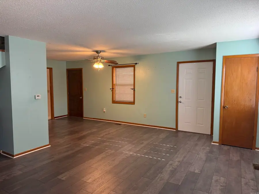 403 Pavillion Lane, Horseshoe Bend, AR 72512 - Image #3