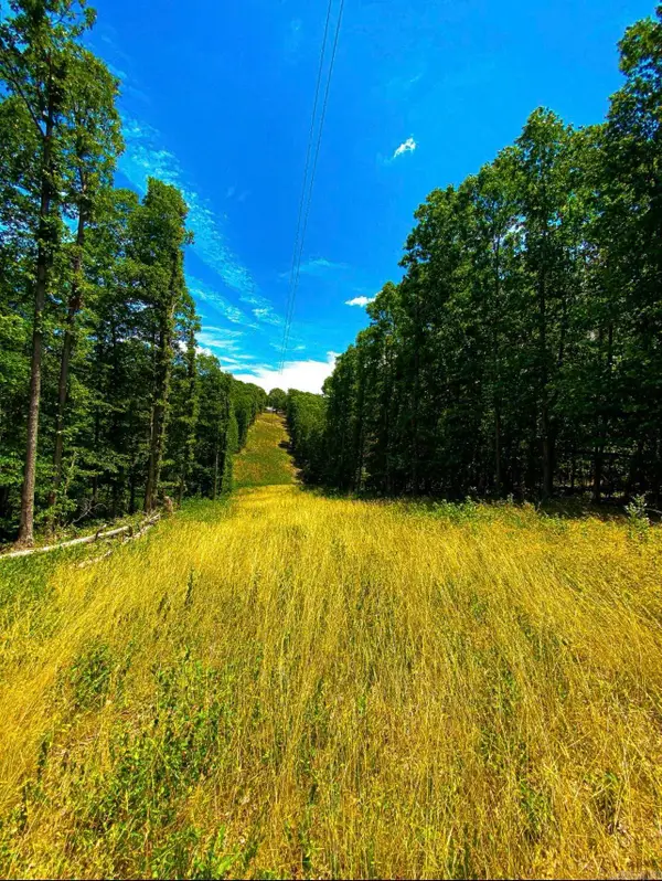 000 County Road 9 Road, Kingston, AR 72742