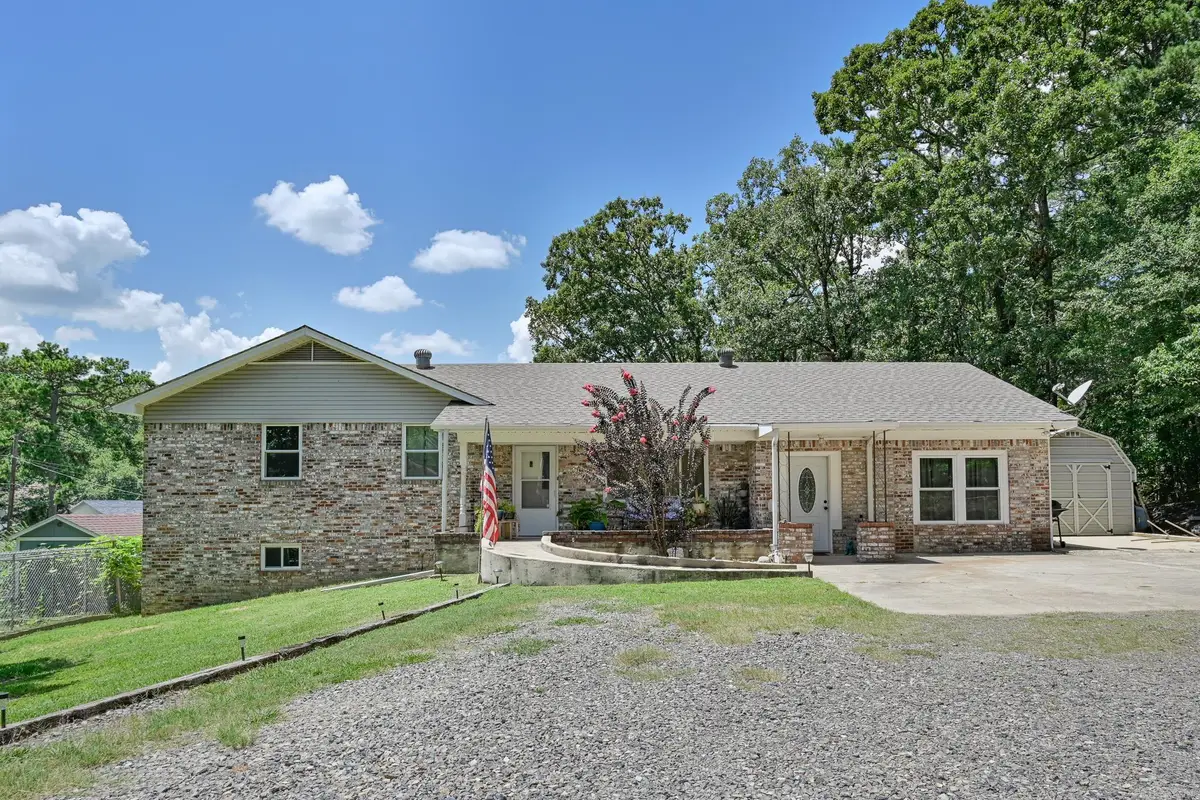 1703 Thalia, Mena, AR 71953 - Image #1