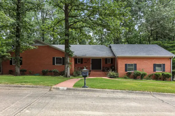 1190 Cambridge Circle, Benton, AR 72019