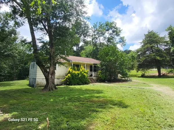 211 County Line Road, Little Rock, AR 72210