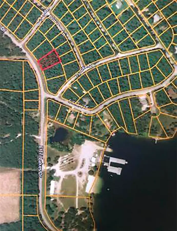 1205 Tri Lakes Drive, Horseshoe Bend, AR 72512 - Image #3