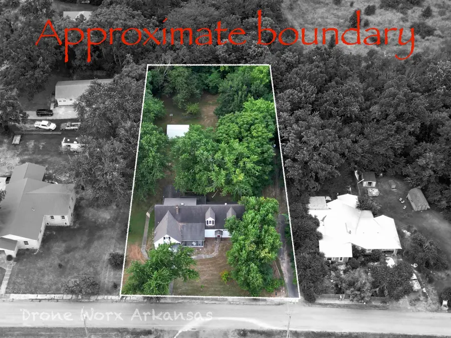 303 Campus Street, Marshall, AR 72650 - Image #2