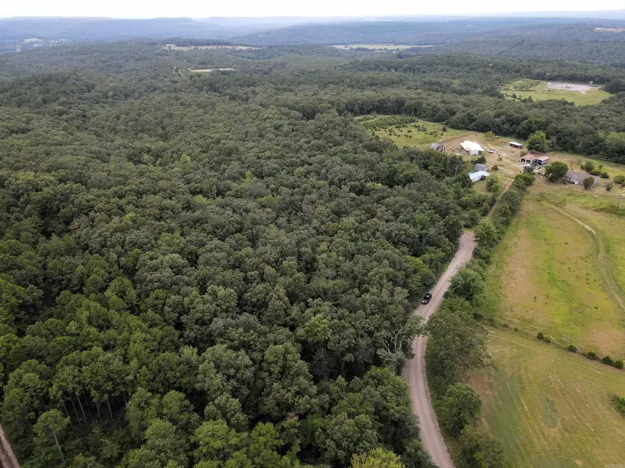 000 Merryman Road, Clinton, AR 72031 - Image #2