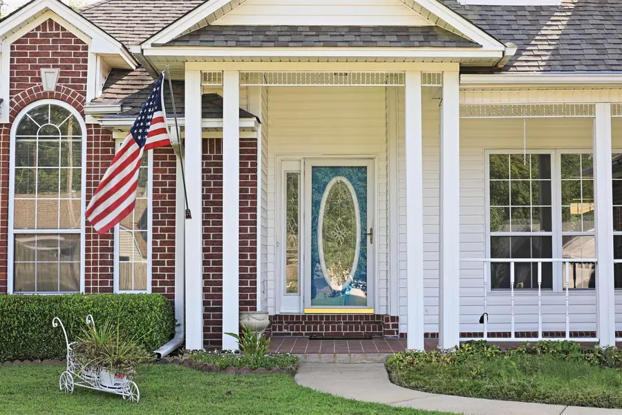 702 Honeysuckle Hills Court, Redfield, AR 72132 - Image #3