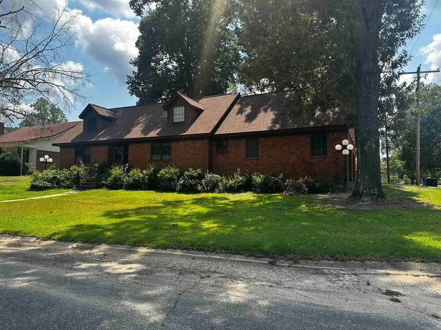 1703 Park Ave, Malvern, AR 72104 - Image #2