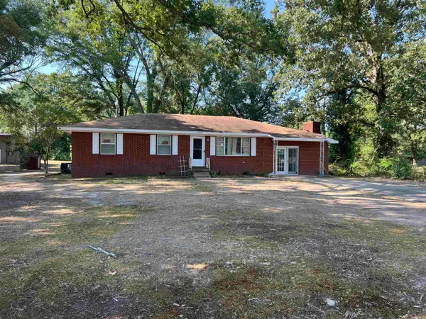 5411 Chapel Gardens, Pine Bluff, AR 71603