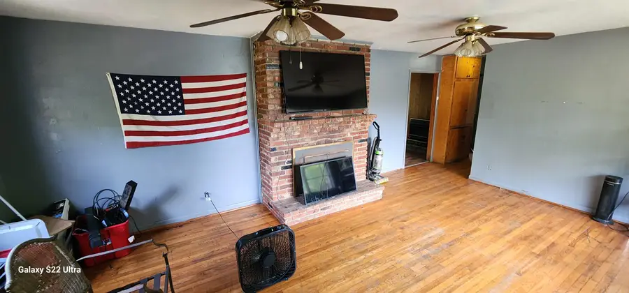 2710 E Walnut Street, Paris, AR 72855 - Image #2