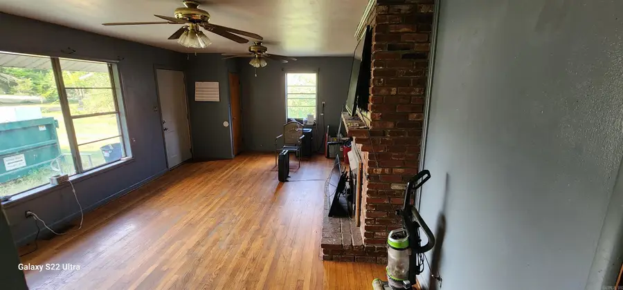 2710 E Walnut Street, Paris, AR 72855 - Image #3