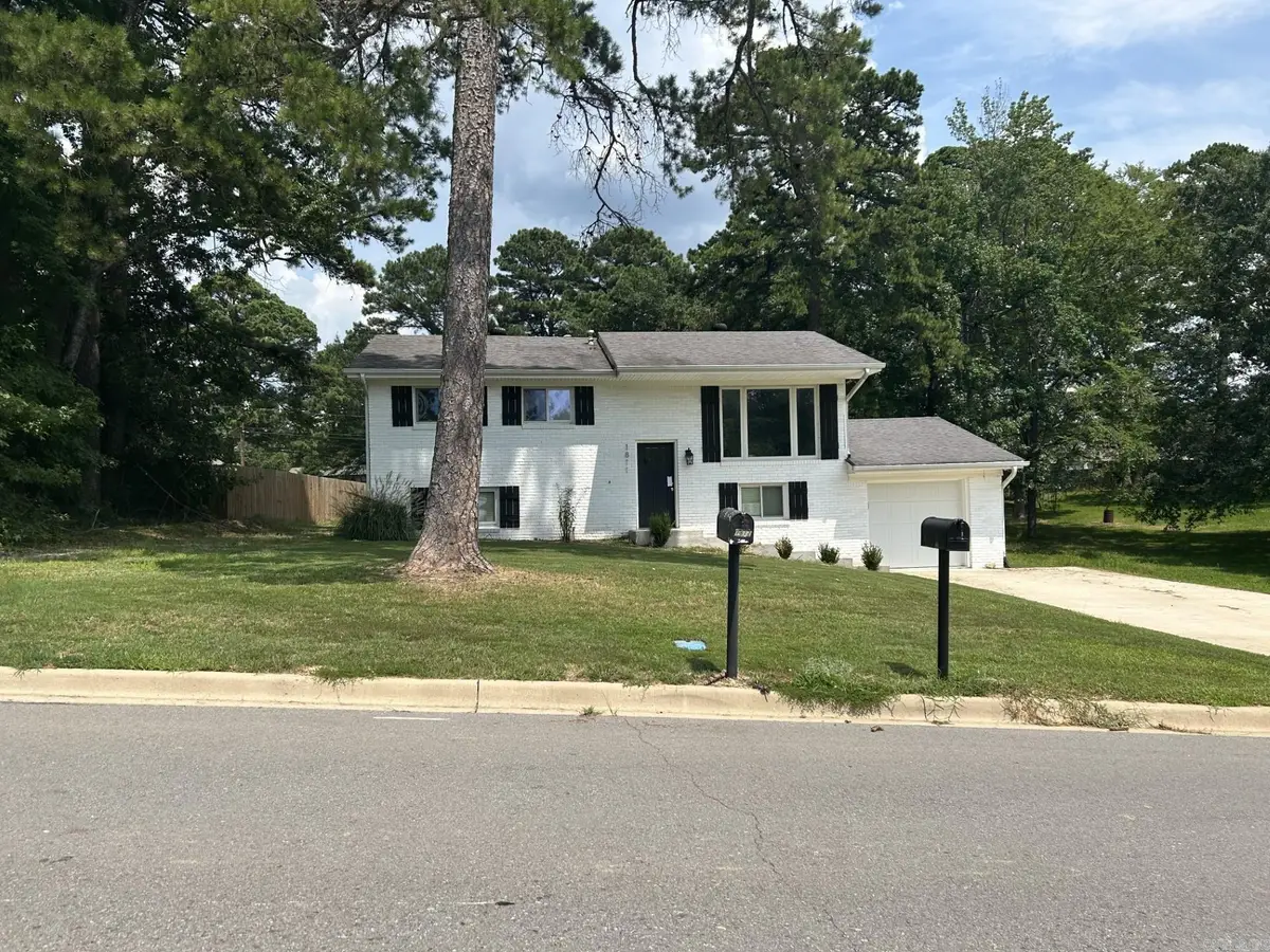 1811 E Lakeview, Benton, AR 72015 - Image #1