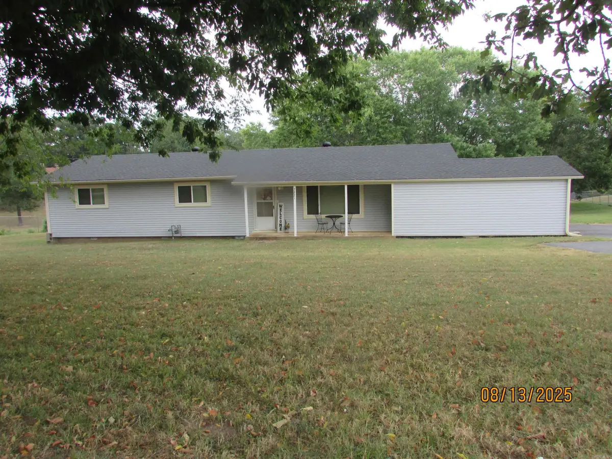 2821 Frendall Dr, Benton, AR 72019 - Image #1