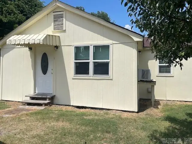 1412 S Grand Street, Stuttgart, AR 72160 - Image #2