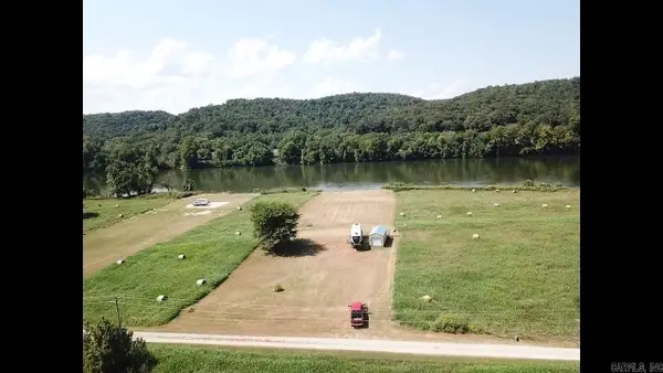 708 White River Run, Guion, AR 72540