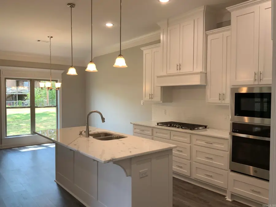 124 Riverstone Cove, Sherwood, AR 72120 - Image #2