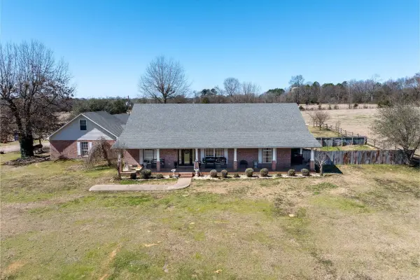 430 Corbell Loop, Lockesburg, AR 71846