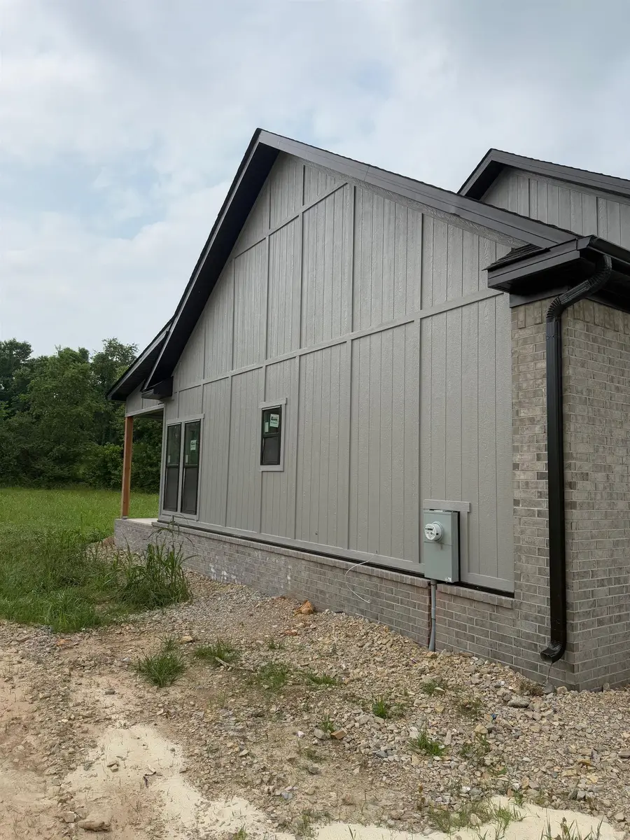 Address Withheld By Seller, Ash Flat, AR 72513 - Image #3