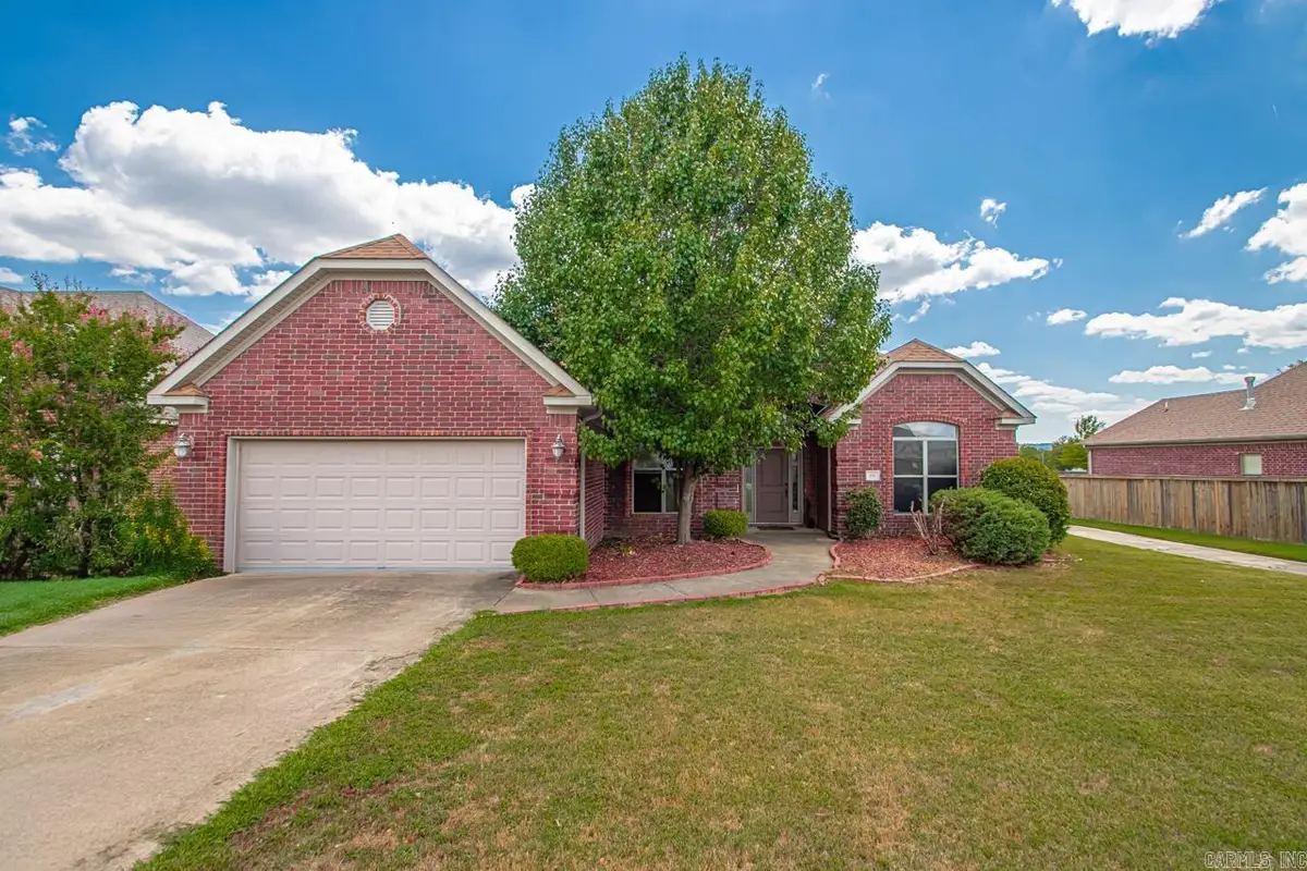 110 Cabanel Drive, Maumelle, AR 72113 - Image #1