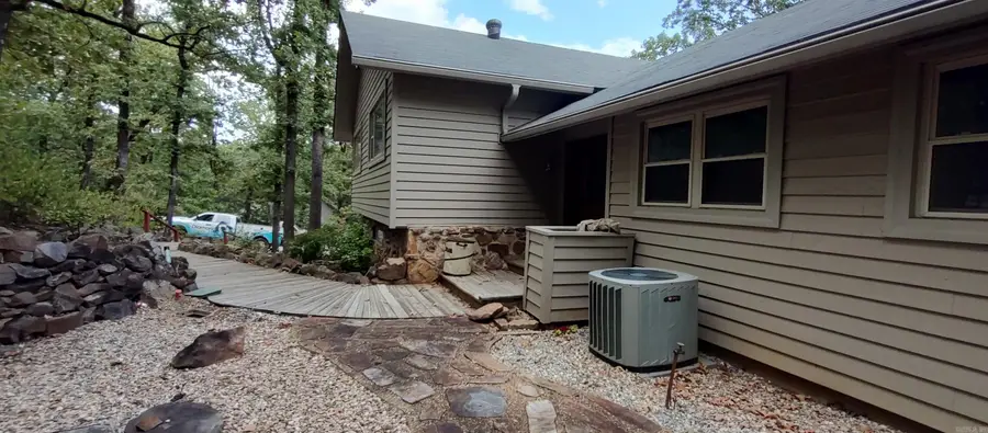 20524 River View Dr., Roland, AR 72135 - Image #3