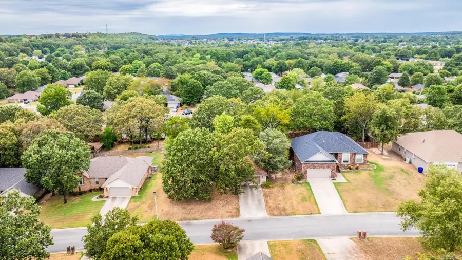 1665 Highpoint, Conway, AR 72034 - Image #3