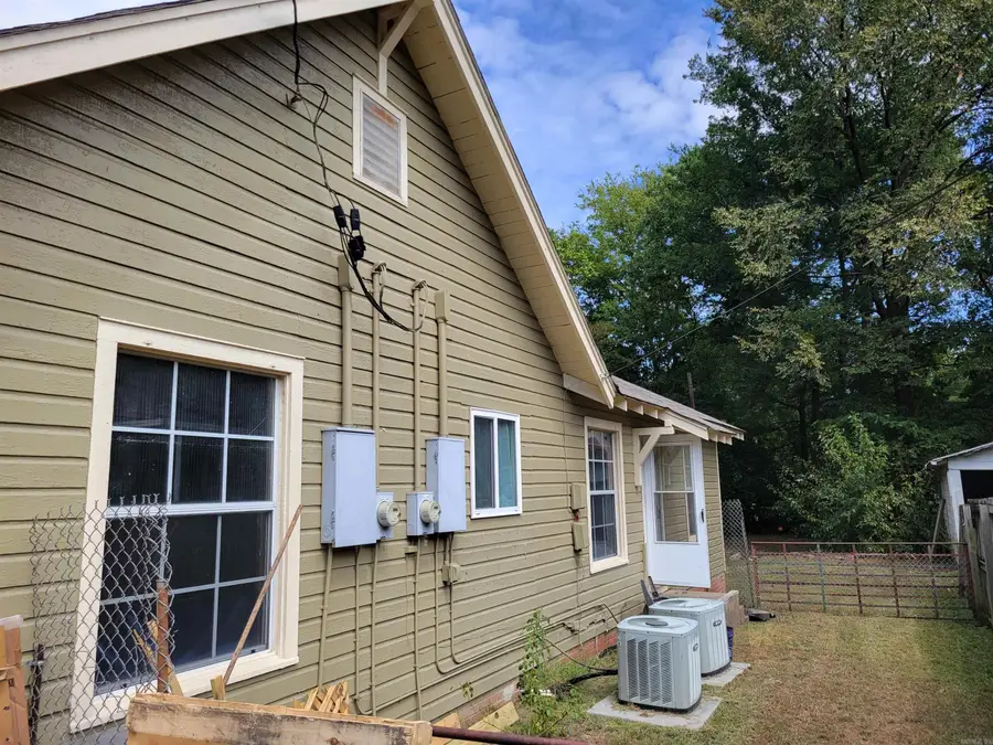 303 S St. Joseph Street, Morrilton, AR 72110 - Image #2