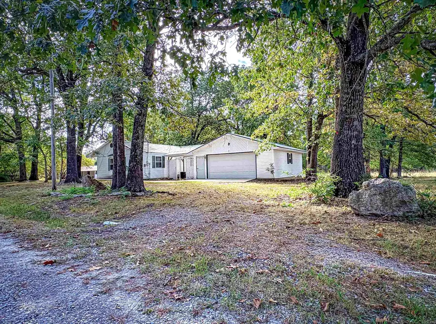 125 Woodsong Terrace, Mountain Home, AR 72653 - Image #3