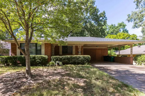 4 Tomahawk Road, Little Rock, AR 72205