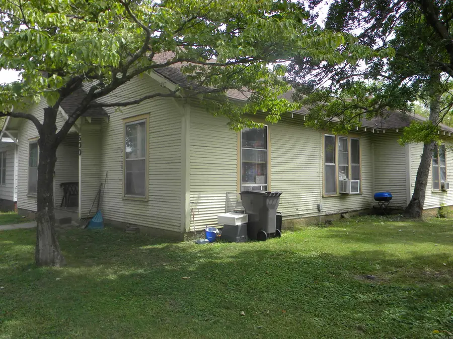 500 W Poplar Street, Paragould, AR 72450 - Image #2