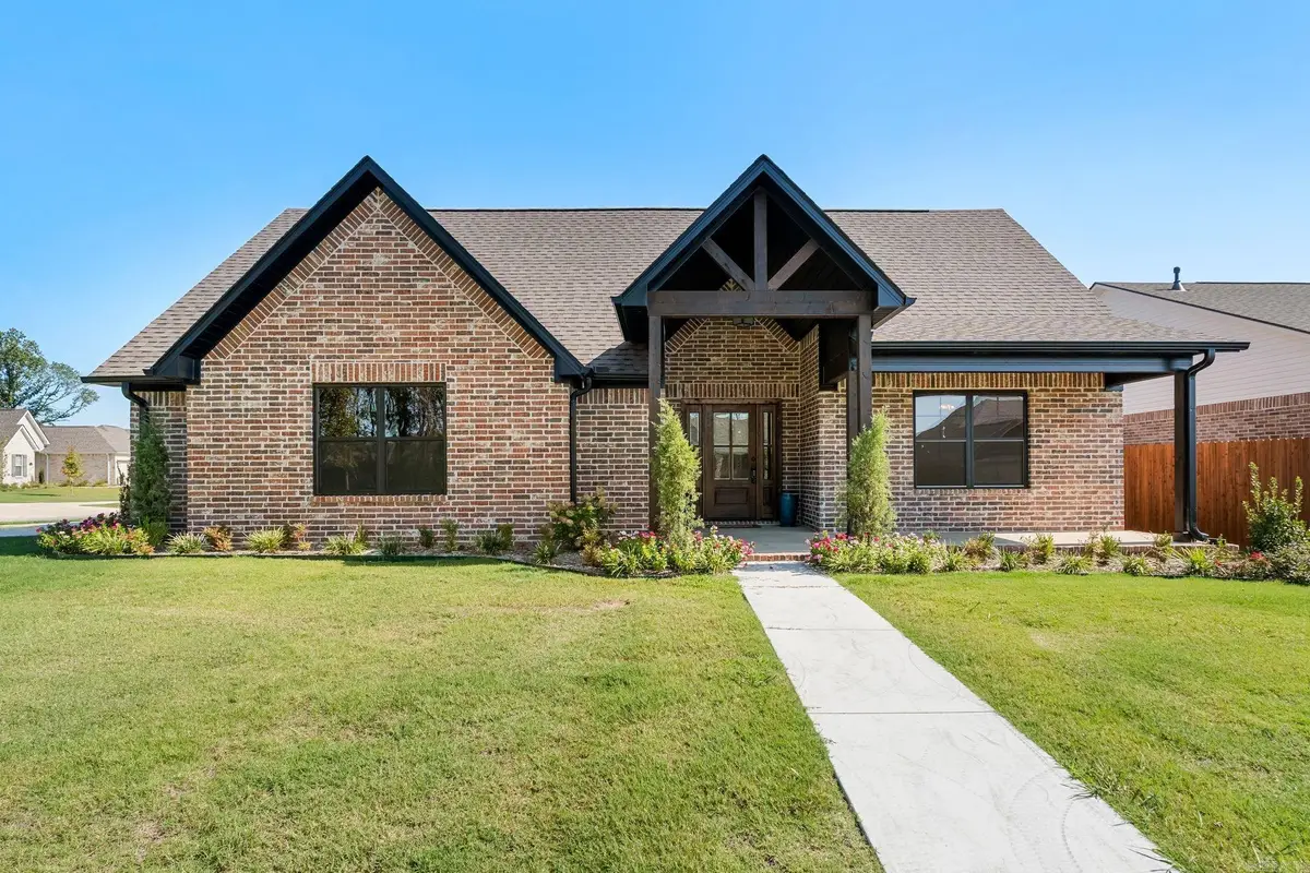 8301 Mclaren Drive, Fort Smith, AR 72916 - Image #1