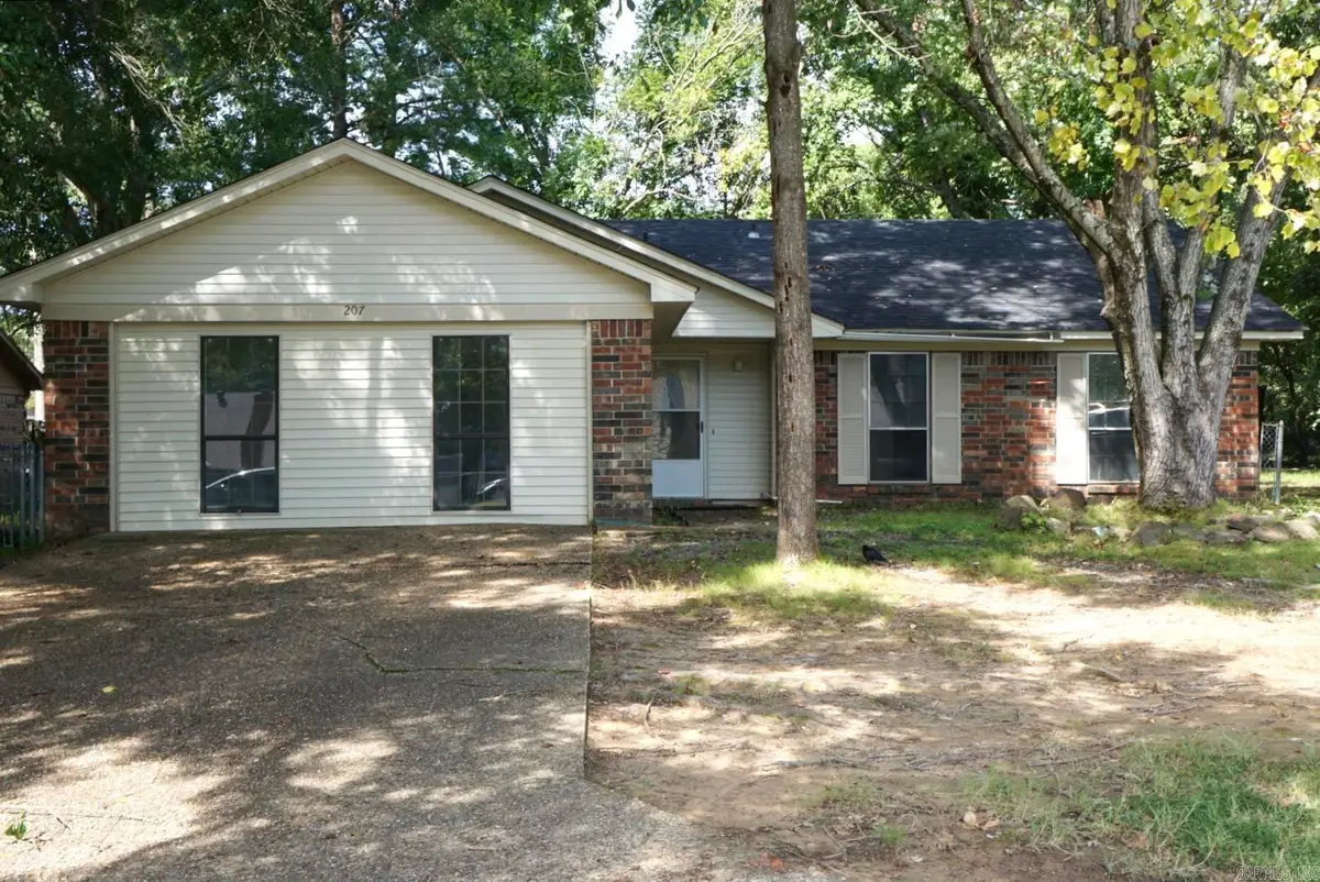 207 Fairway Drive, Conway, AR 72034 - Image #1
