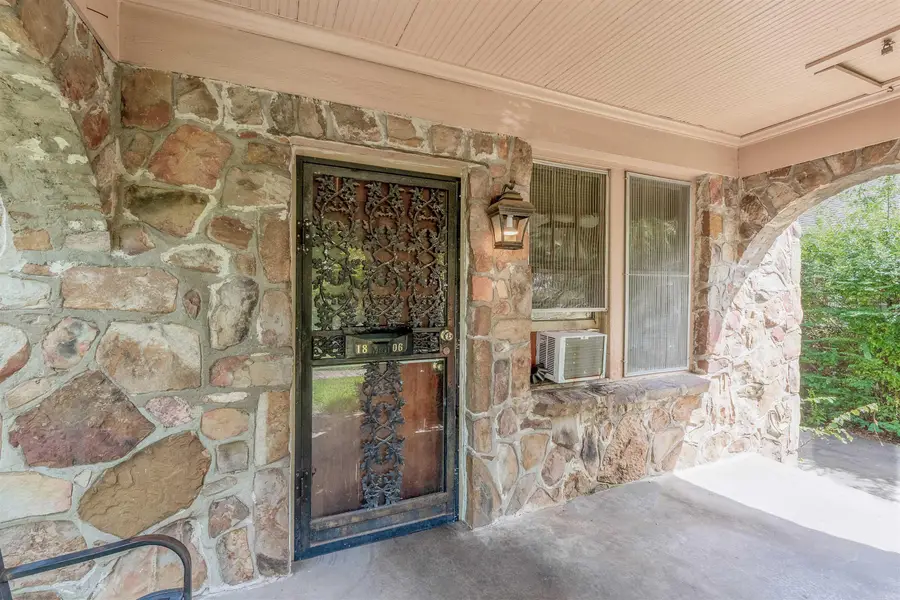 1806 N Poplar St, North Little Rock, AR 72114 - Image #3