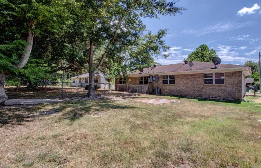 5300 Southboro Court, Little Rock, AR 72204 - Image #3