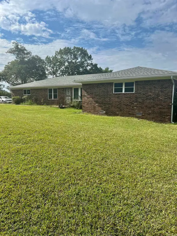 1694 Amity Rd, Hot Springs, AR 71913