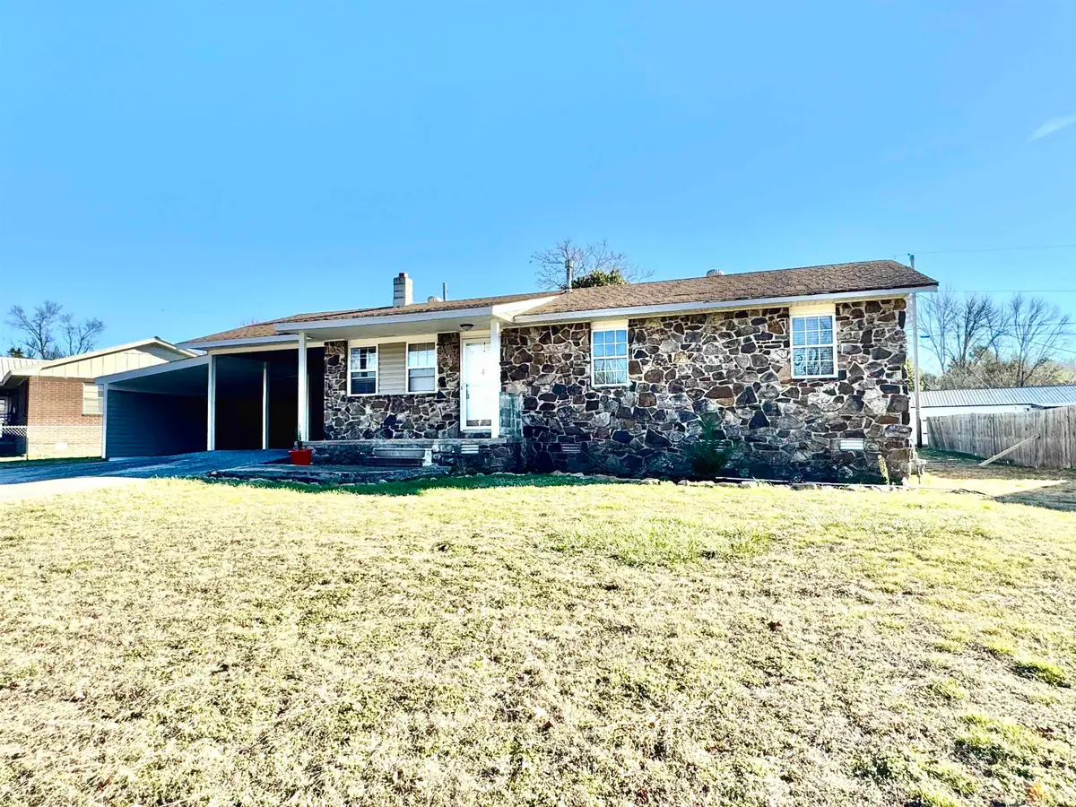 102 Capri Drive, Melbourne, AR 72556 - Image #1