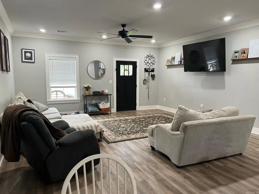 633 Hwy 25 N, Guy, AR 72601 - Image #2