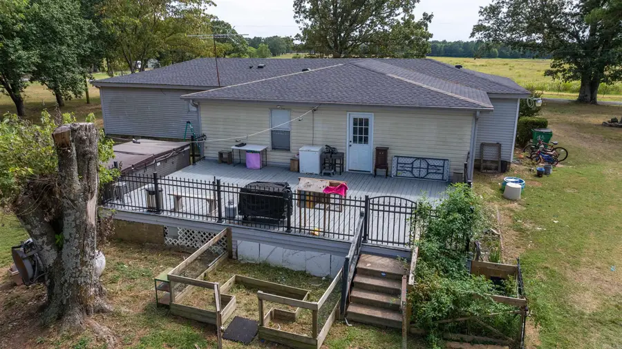 131 Siler, Bradford, AR 72020 - Image #3