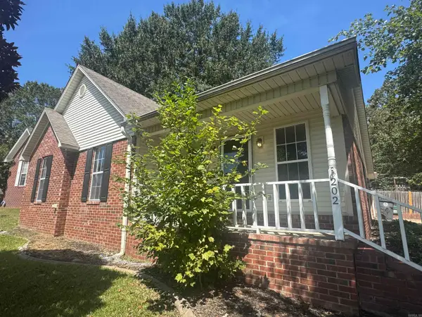 202 March Cove, Searcy, AR 72143