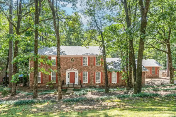 21 Portland Rd, Little Rock, AR 72212