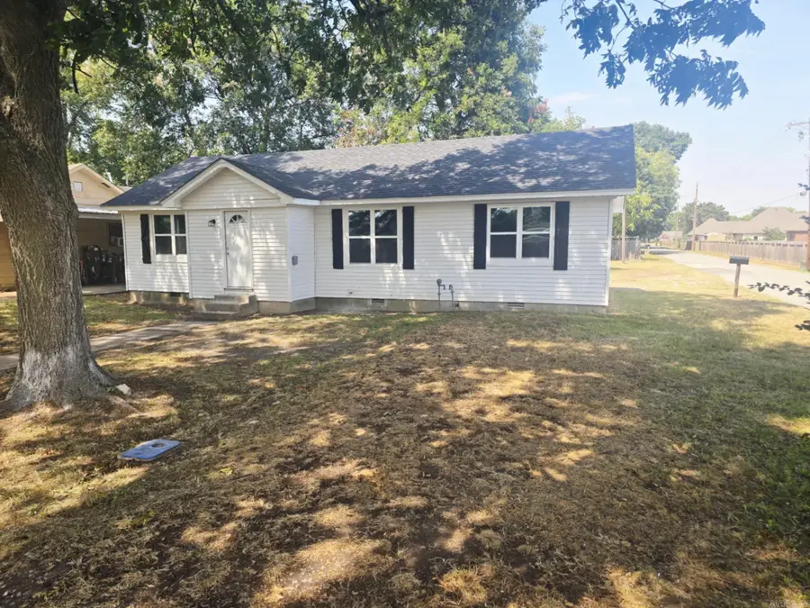 210 E Susan, Manila, AR 72442 - Image #2