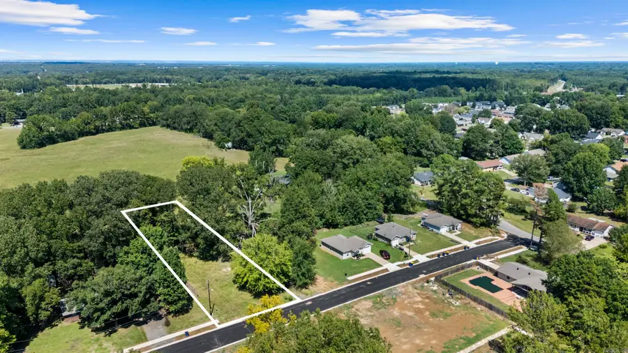 104 1/2 Bradford Drive, Cabot, AR 72023 - Image #2